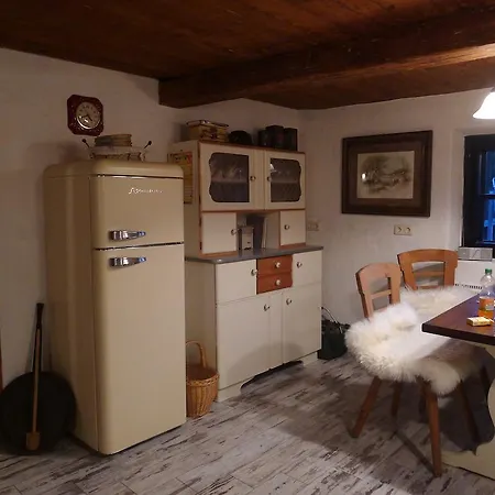 Heuholzmuhle Bed & Breakfast Elixhausen